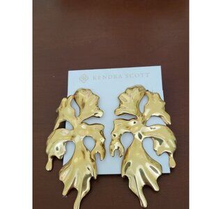 KENDRA SCOTT Savannah Statement Earrings